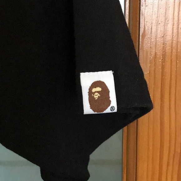 BAPE - Picture 4 of 6